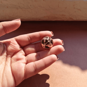 Aurora Verdé Studs - Image 2